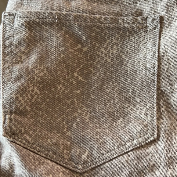 Express snake print shorts - Picture 6 of 9